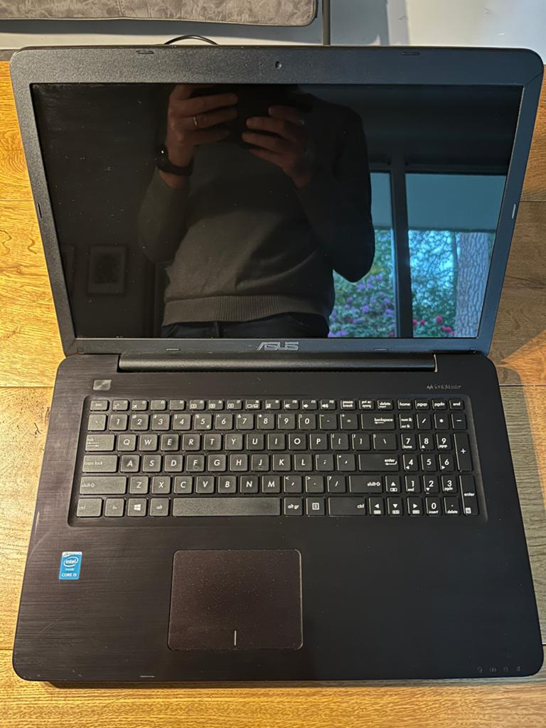 ASUS Vivobook r753u, i5, 8GB, 500GB HDD, Windows 11 home, Gebruikt, Qwerty, 8 GB, HDD