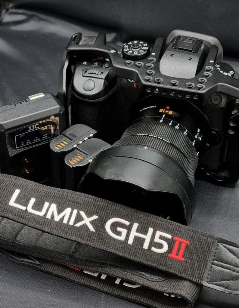 Panasonic Lumix GH5 Mark II met Leica 8-18mm lens, Spiegelreflex, Ophalen of Verzenden, Zo goed als nieuw, Overige Merken