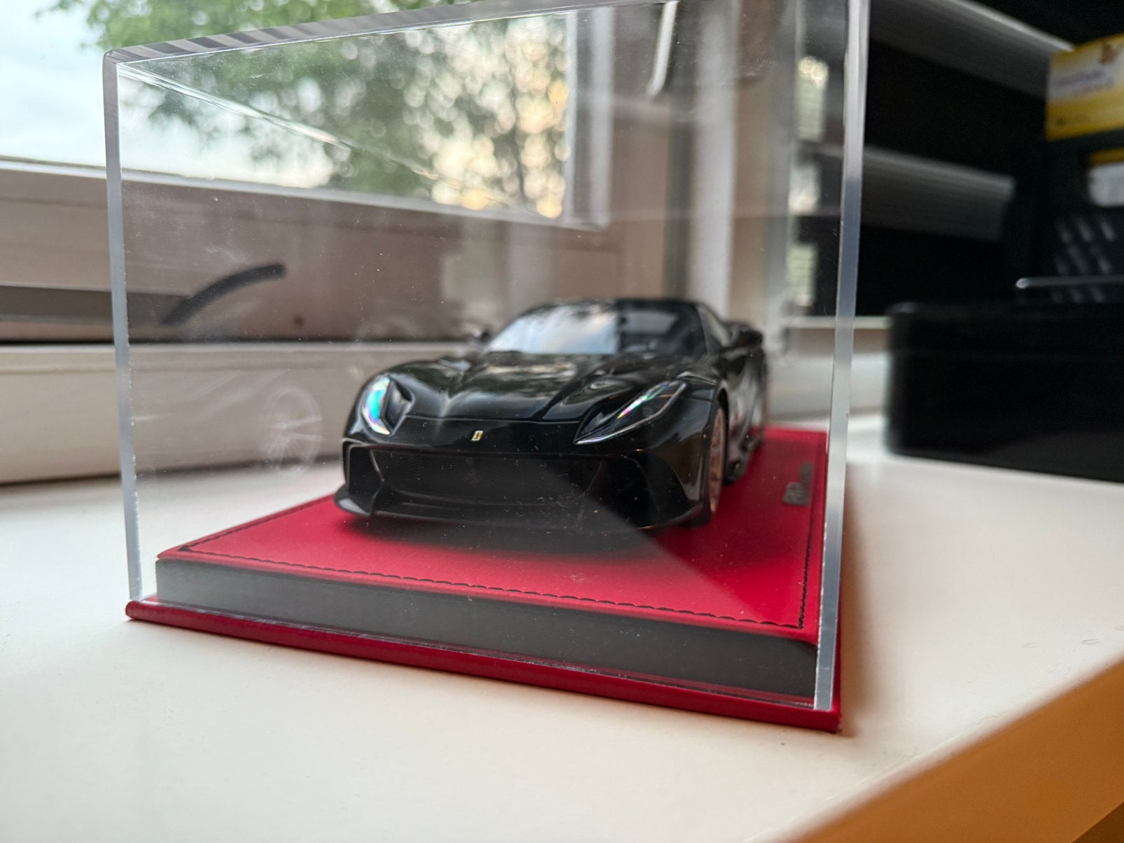 Peako Ferrari 812 N-largo 1:18 ruilen mogelijk!, Hobby en Vrije tijd, Modelauto's | 1:18, Ophalen of Verzenden, Zo goed als nieuw