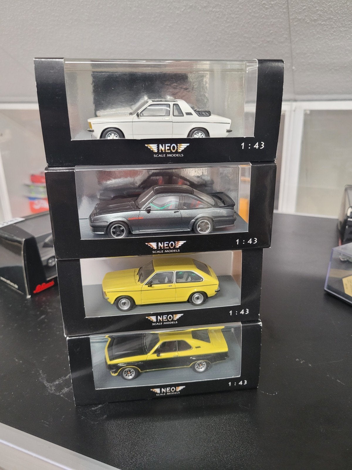 NEO models 1:43 opel manta, kadett c, Ophalen of Verzenden, Zo goed als nieuw, Auto, Overige merken