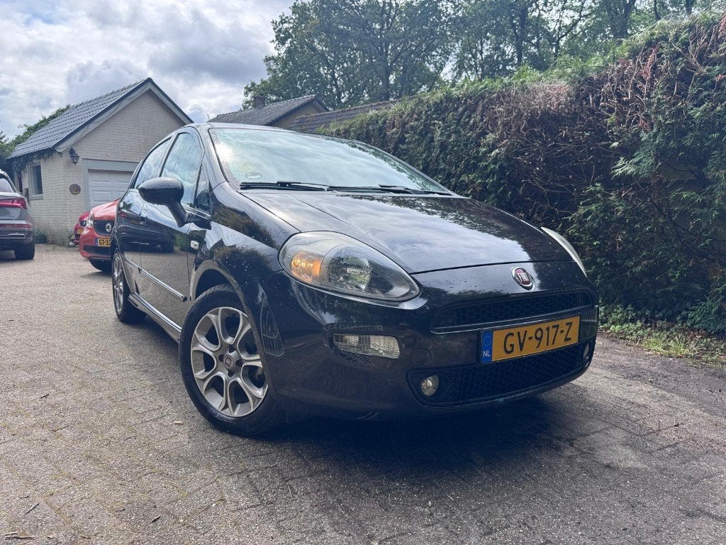 Fiat Punto Evo 1.3 M-Jet 5DR 2015 ClimateCruise Trekh 2e eig, Voorwielaandrijving, 4 cilinders, 400 kg, Parkeersensor