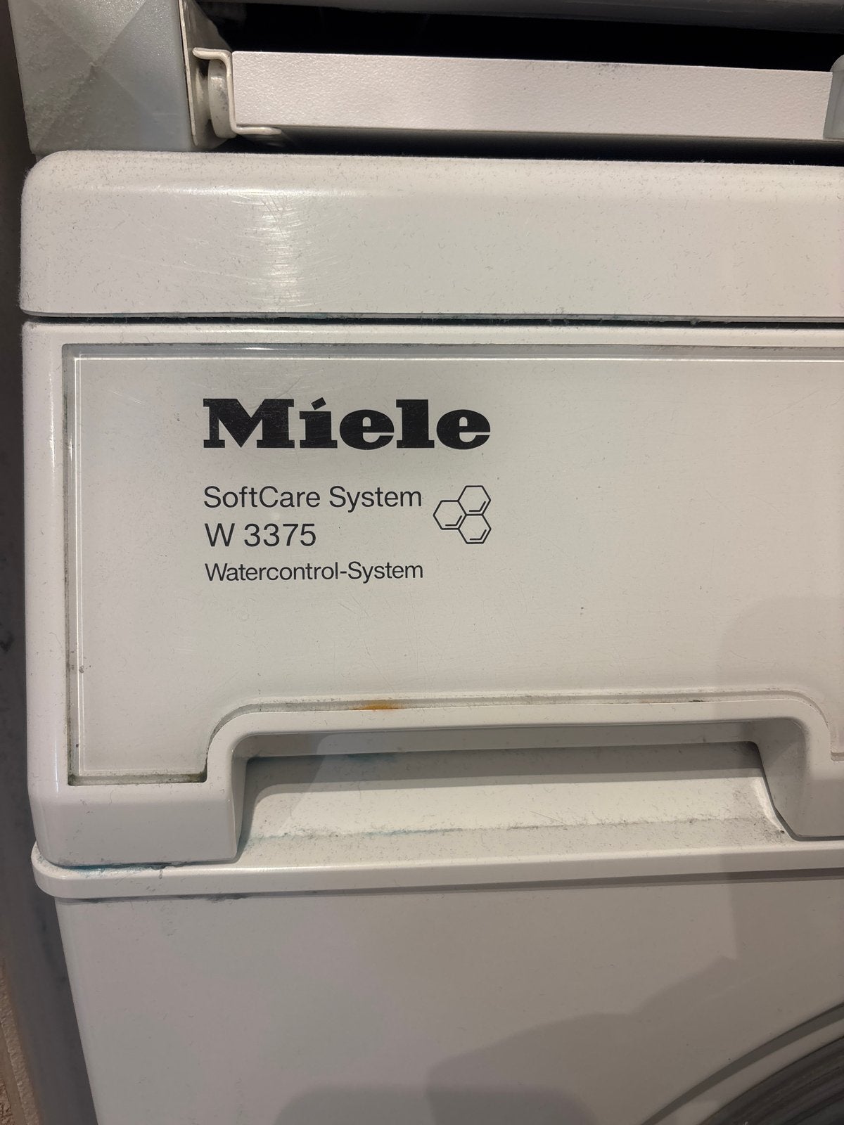 Miele W3375 SoftCare System Wasmachine - Aandrijfsnaar defec, Witgoed en Apparatuur, Ophalen, 6 tot 8 kg, 1600 toeren of meer