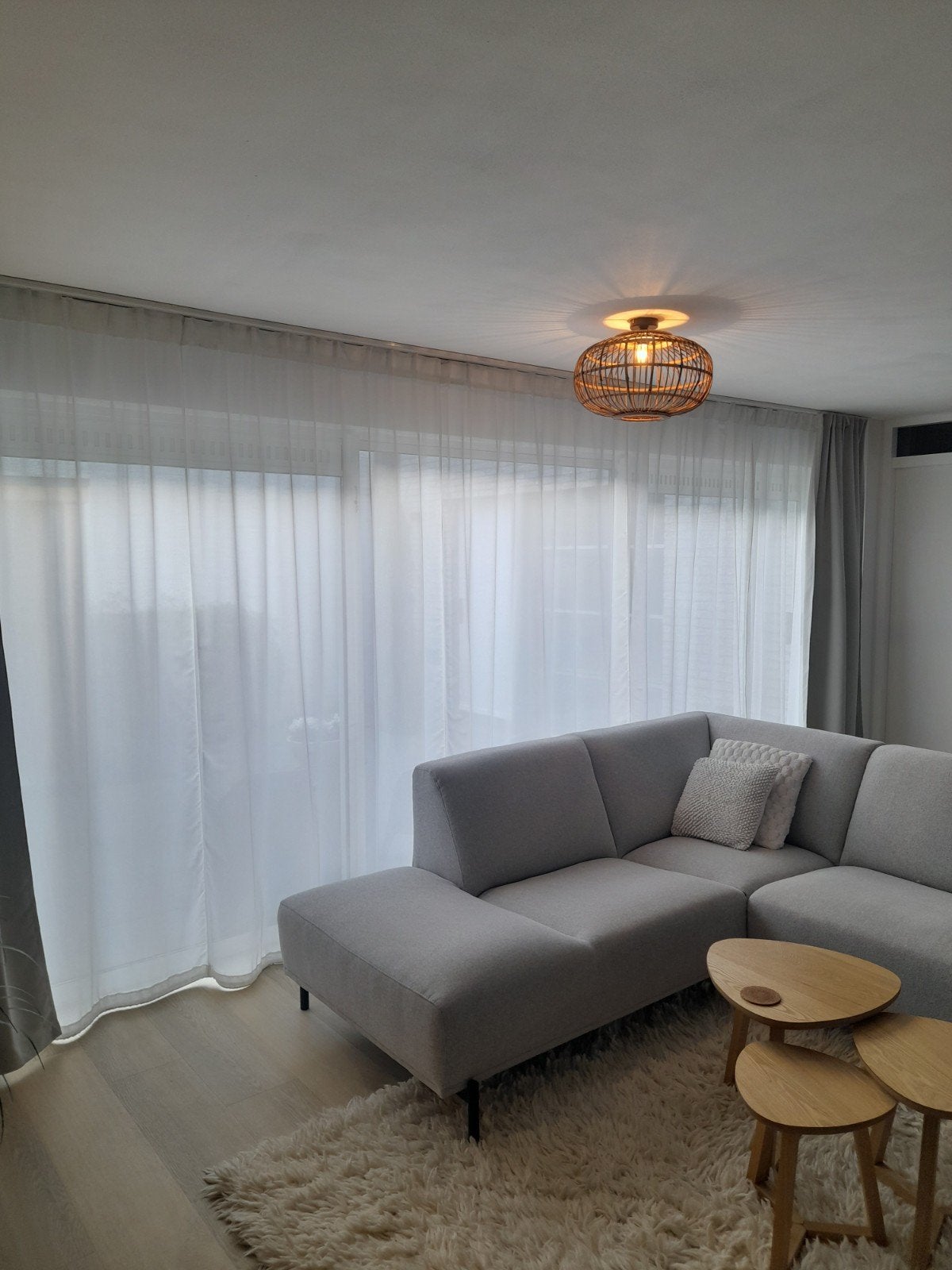 Licht doorlatende vitrage met haken 237hoog 600cm lang- Wit, Gebruikt, Wit, Ophalen of Verzenden, 237 cm