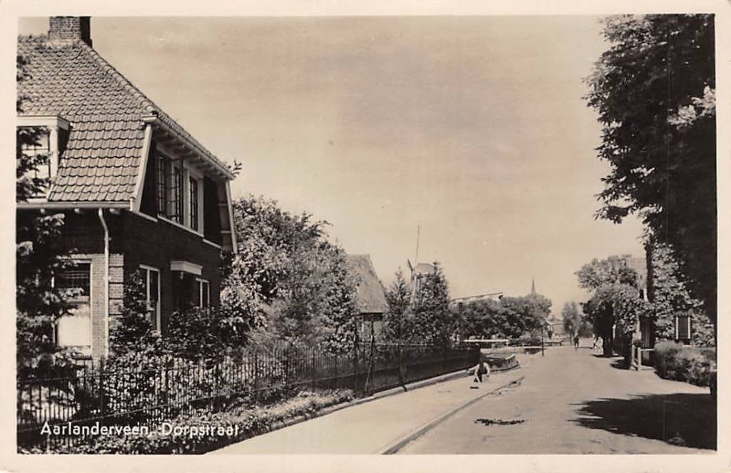 Aarlanderveen Dorpstraat Alphen aan de Rijn Type Fotokaart, Ophalen of Verzenden, 1940 tot 1960, Gelopen, Zuid-Holland