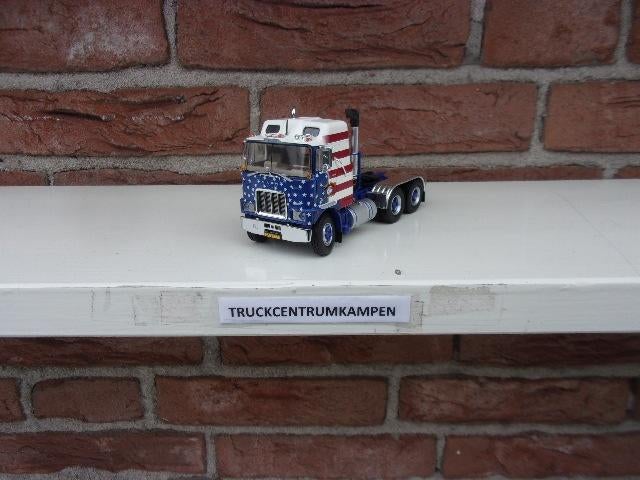 Tekno  Mack  F700  6 x 4  van  Bulldog  Trucking., Ophalen of Verzenden, Nieuw, Bus of Vrachtwagen, Tekno