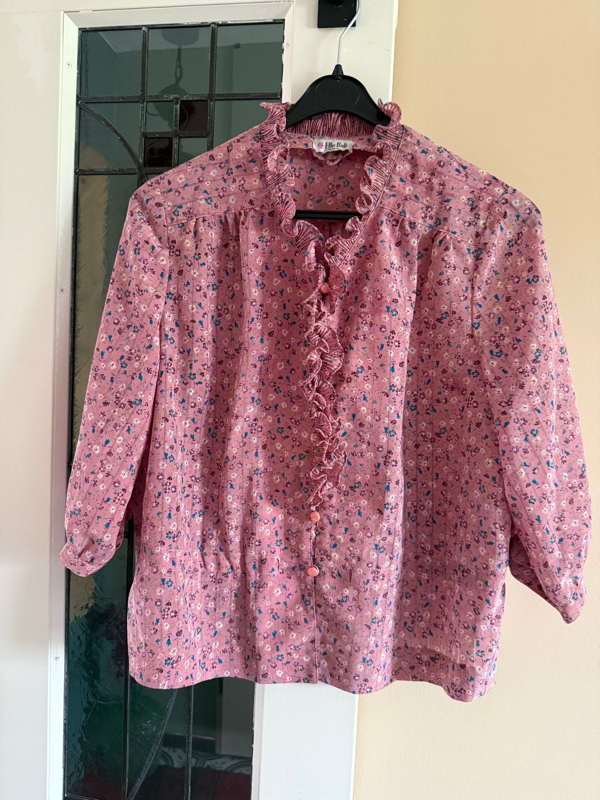 Zomerkleding pakket: Diverse topjes en een korte broek, Kleding | Dames, Meerkleurig, Korte mouw, Gedragen, Ophalen