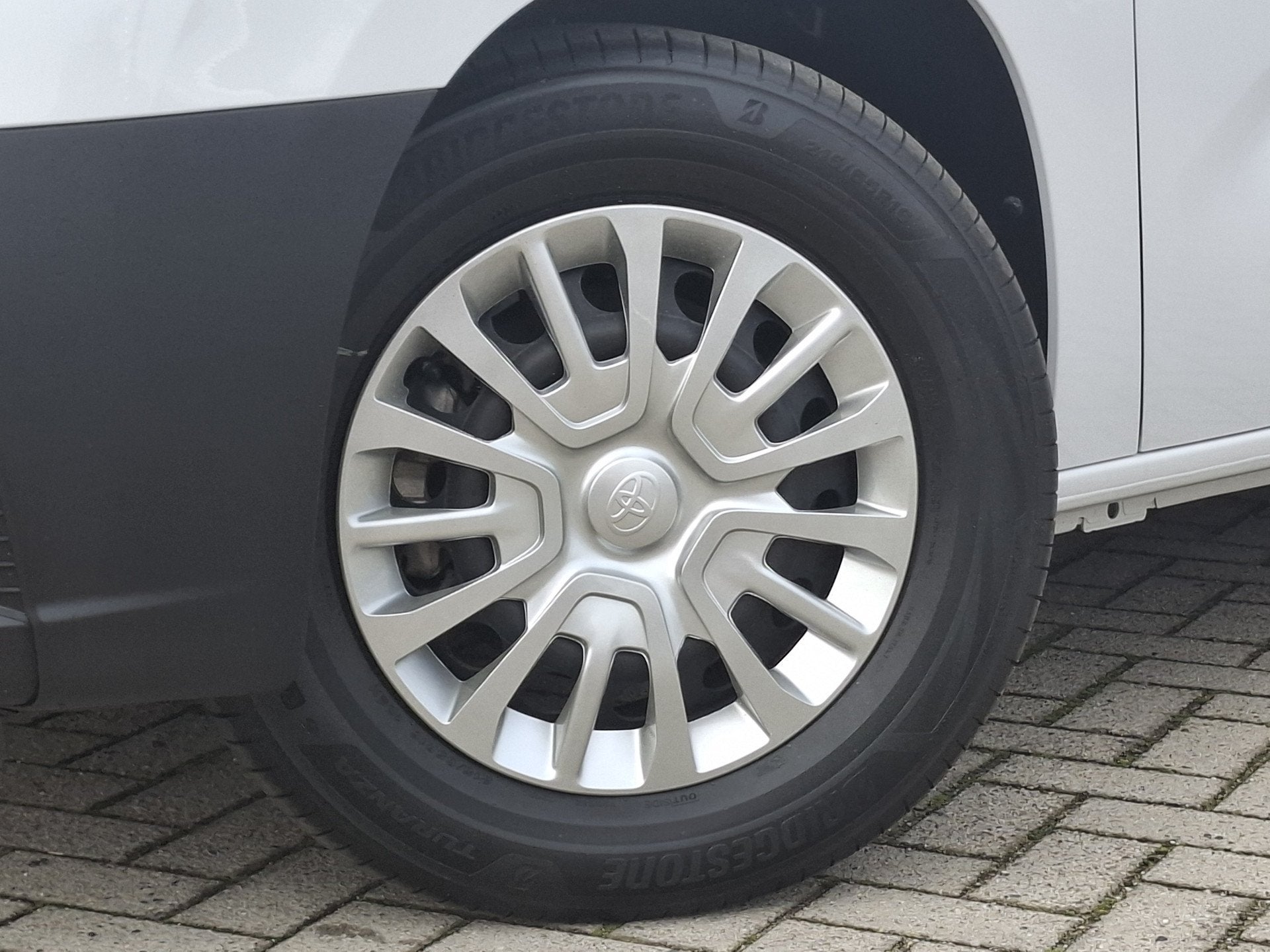 Toyota PROACE CITY Electric Comfort 50 kWh | Apple Carplay/A, 12 maanden, Gebruikt, Wit, Parkeersensor