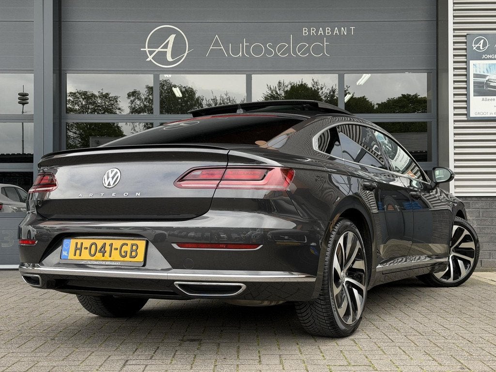 Volkswagen Arteon 1.5 TSI R-Line DSG | Pano | Dealer Onderho, 4 cilinders, 150 pk, Bedrijf, 1600 kg