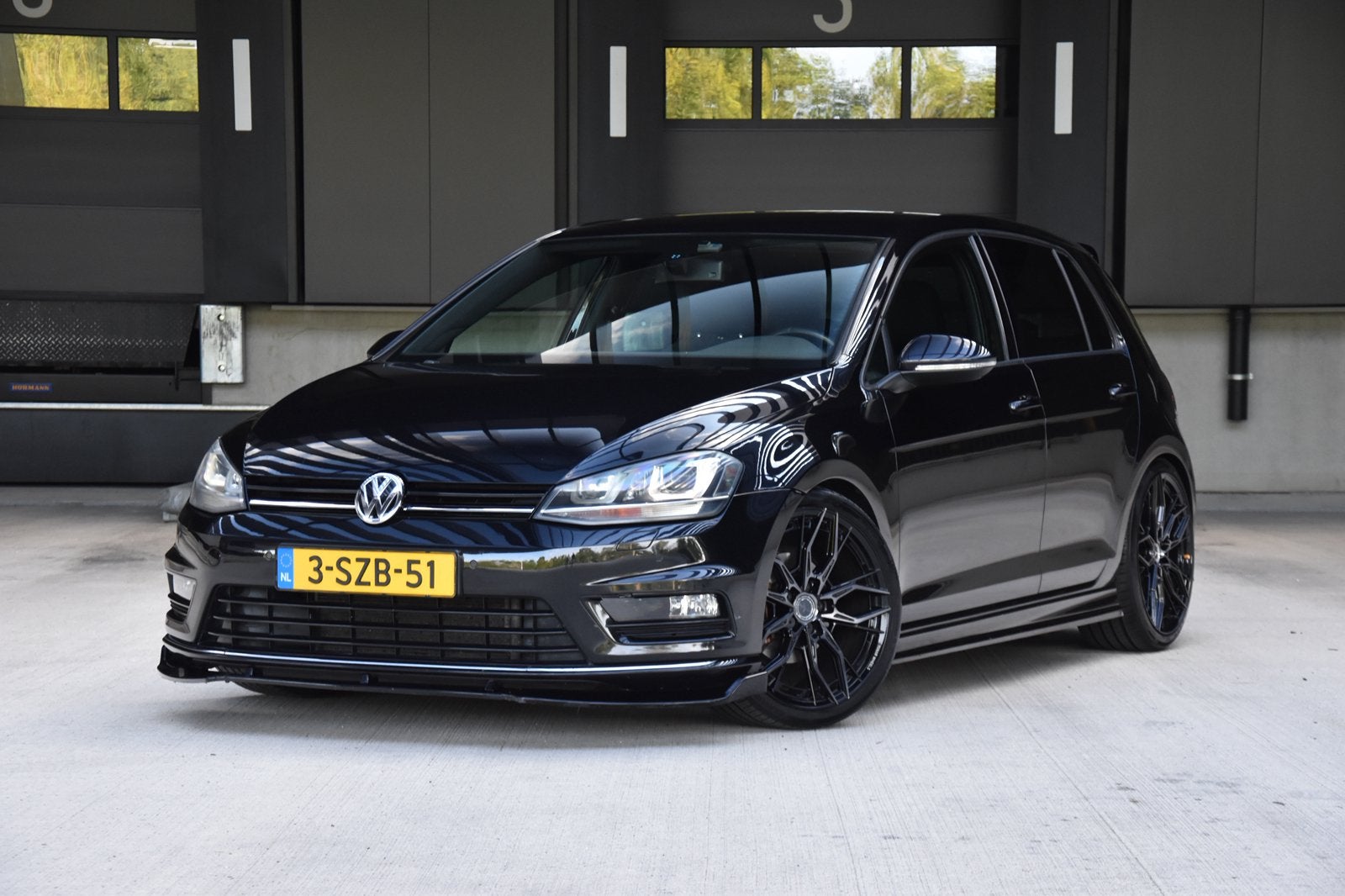 Volkswagen Golf 7 1.4 TSI R-Line (170pk) Maxton | | Eibach |, Zwart, 4 cilinders, Alcantara, Zwart