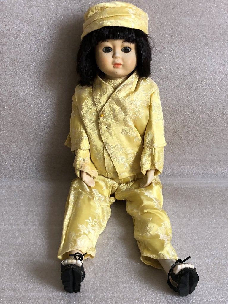 Vintage Chinese/ Aziatische Pop Kimono 40 cm, Verzamelen, Poppen, Ophalen of Verzenden, Gebruikt, Pop