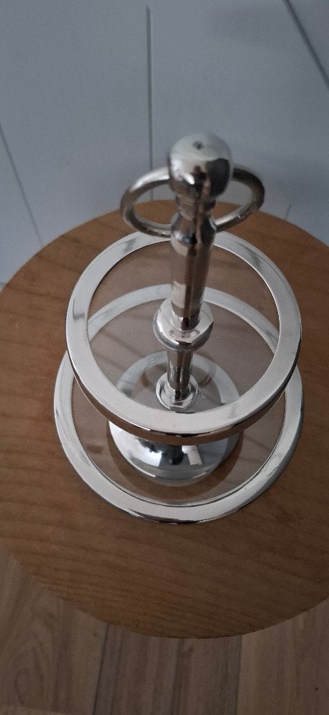 Luxe Zilverkleurige Etagère Glazen Bladen 26 cm Hoog, Etagère, Glas, Onbekend, Ophalen of Verzenden