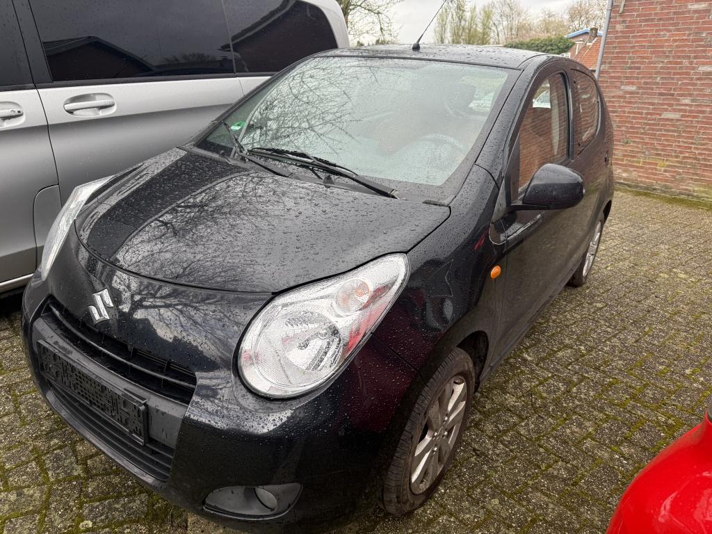 Suzuki Alto 1.0 * NWE KOPPELING *LEDER*AIRCO * (bj 2009), Auto's, Suzuki, 0 cilinders, Gebruikt, Zwart, Bedrijf
