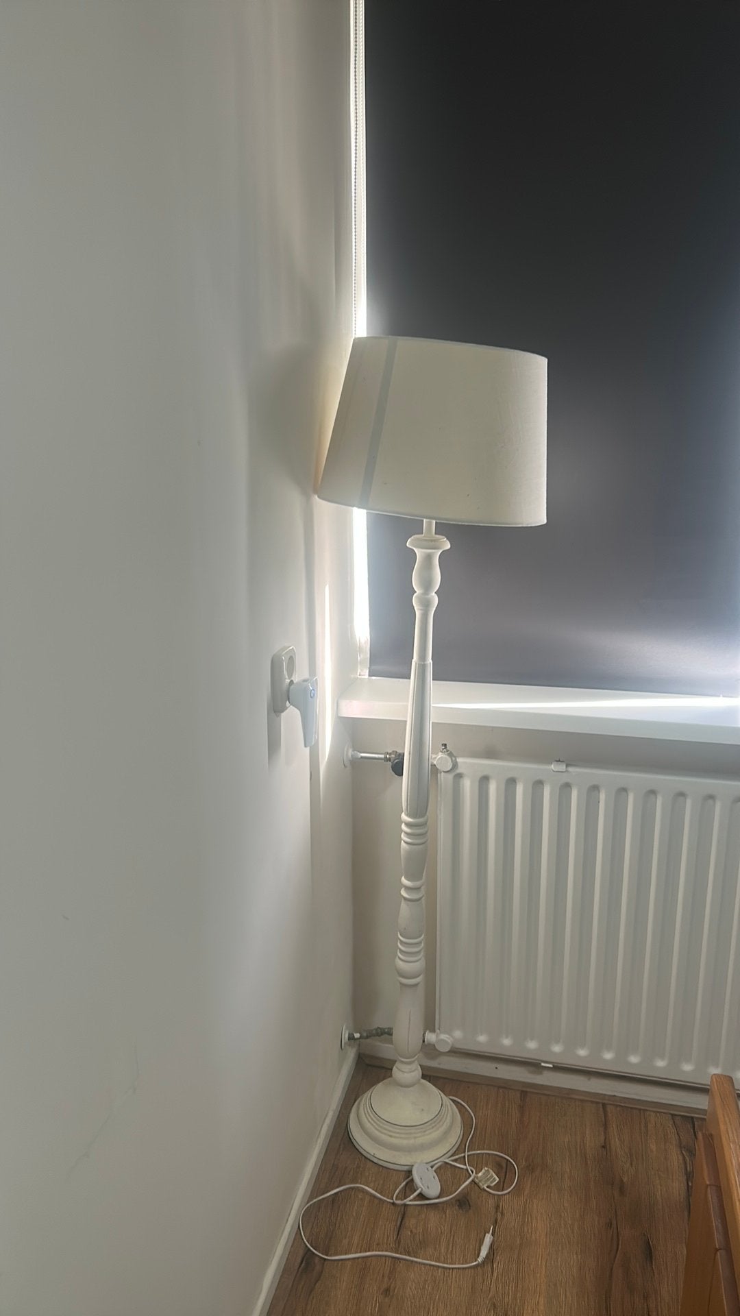mooie witte lamp gratis menemen, Ophalen, Zo goed als nieuw, Minder dan 100 cm