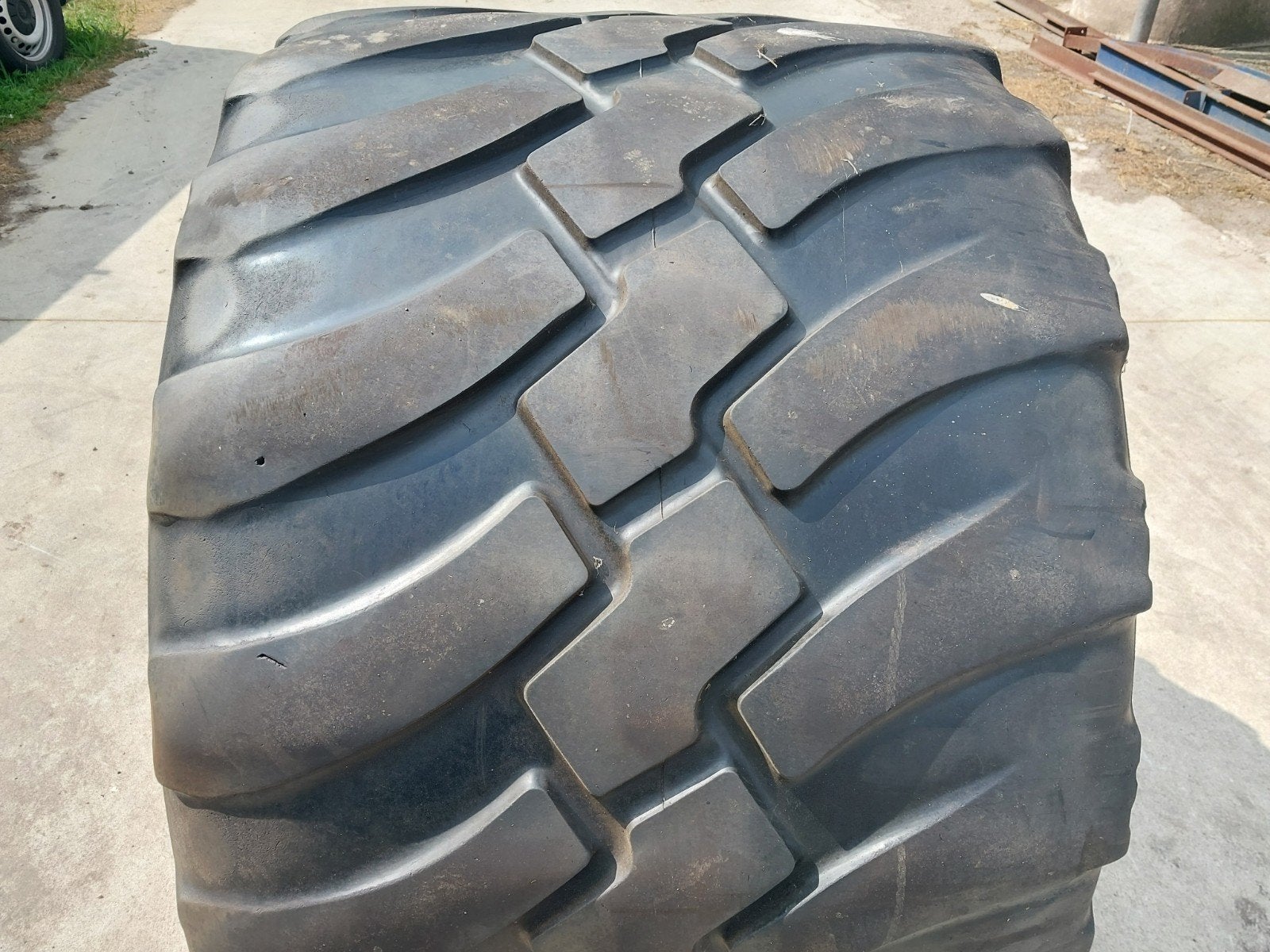 band 800/45R26.5, Zakelijke goederen, Agrarisch | Onderdelen | Banden, Velgen en Assen, Ophalen of Verzenden