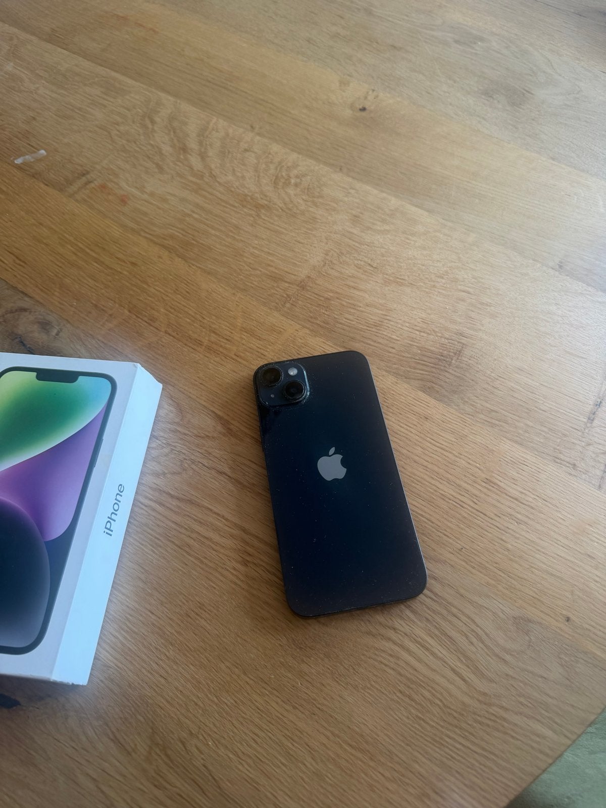 iPhone 14 Plus 128 GB - Goed werkend met lichte barst
