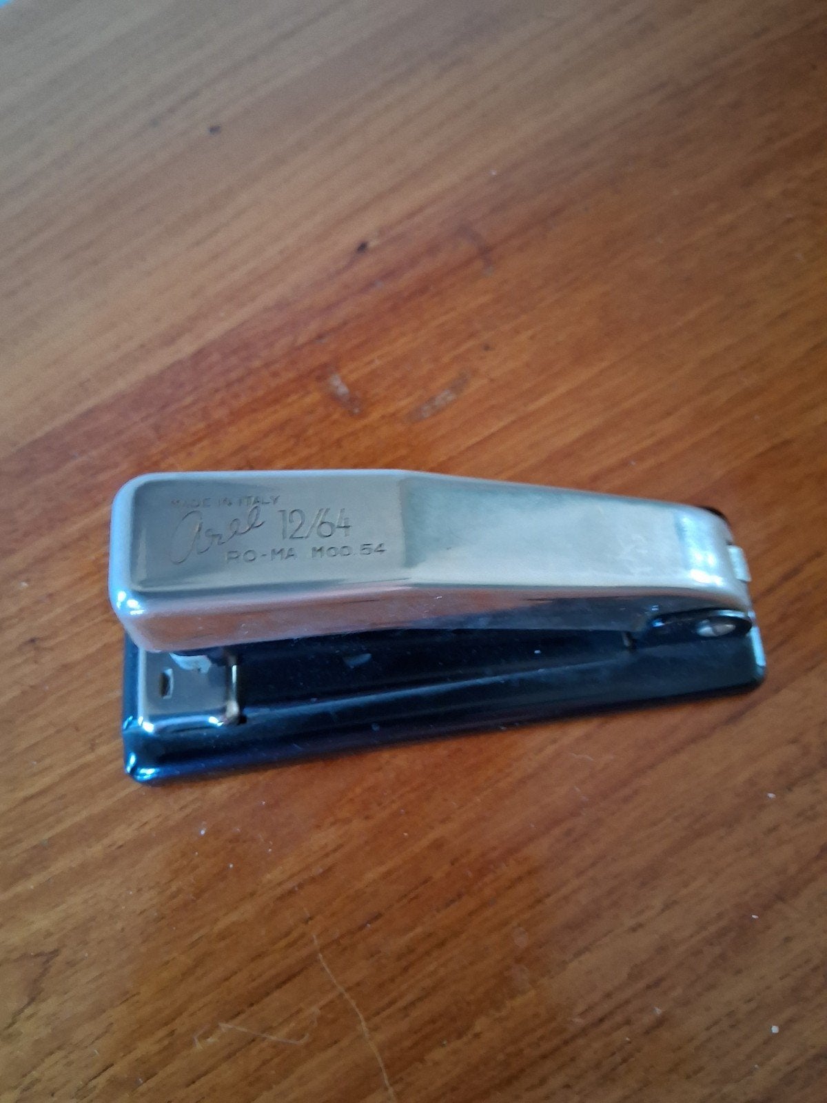 Arel nietmachine. €5, Ophalen of Verzenden