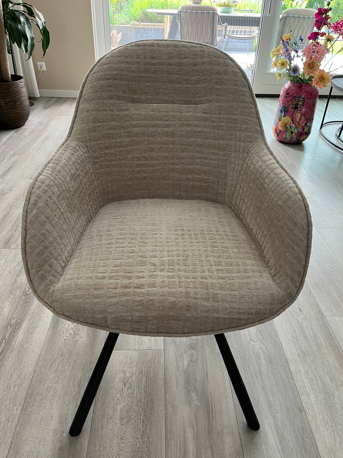 2 eetkamer stoelen, Huis en Inrichting, Stoelen, Ophalen, Zo goed als nieuw, Vijf, Zes of meer stoelen