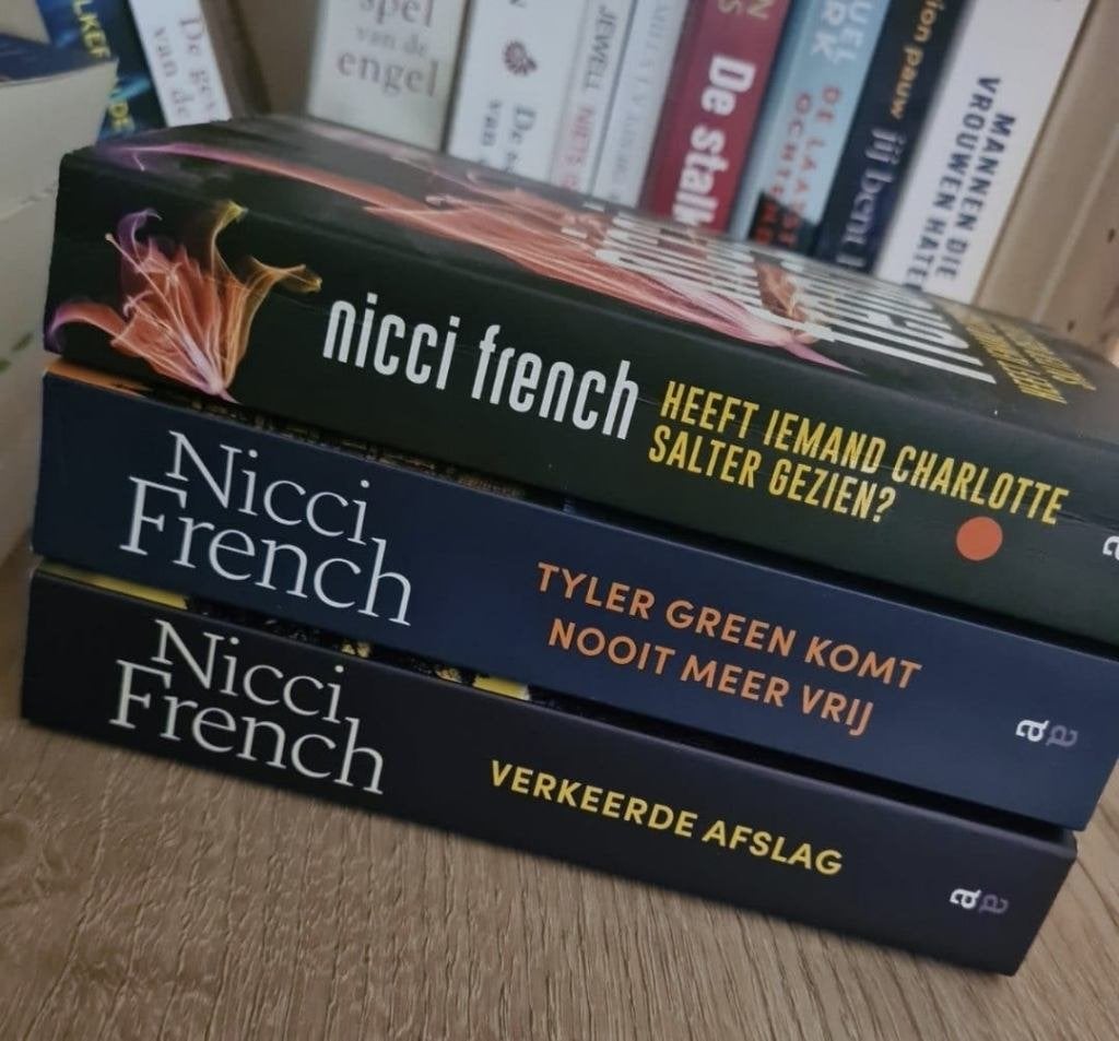 boeken van Nicci French, Ophalen of Verzenden, Zo goed als nieuw, Nicci French, Nederland