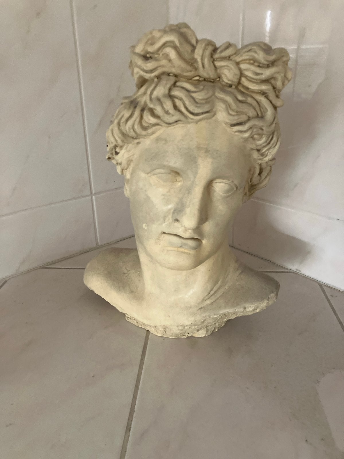 Klassieke Buste Vrouw - Decoratief Beeld, Buste, Ophalen of Verzenden, Handgemaakt, 20 - 50 cm