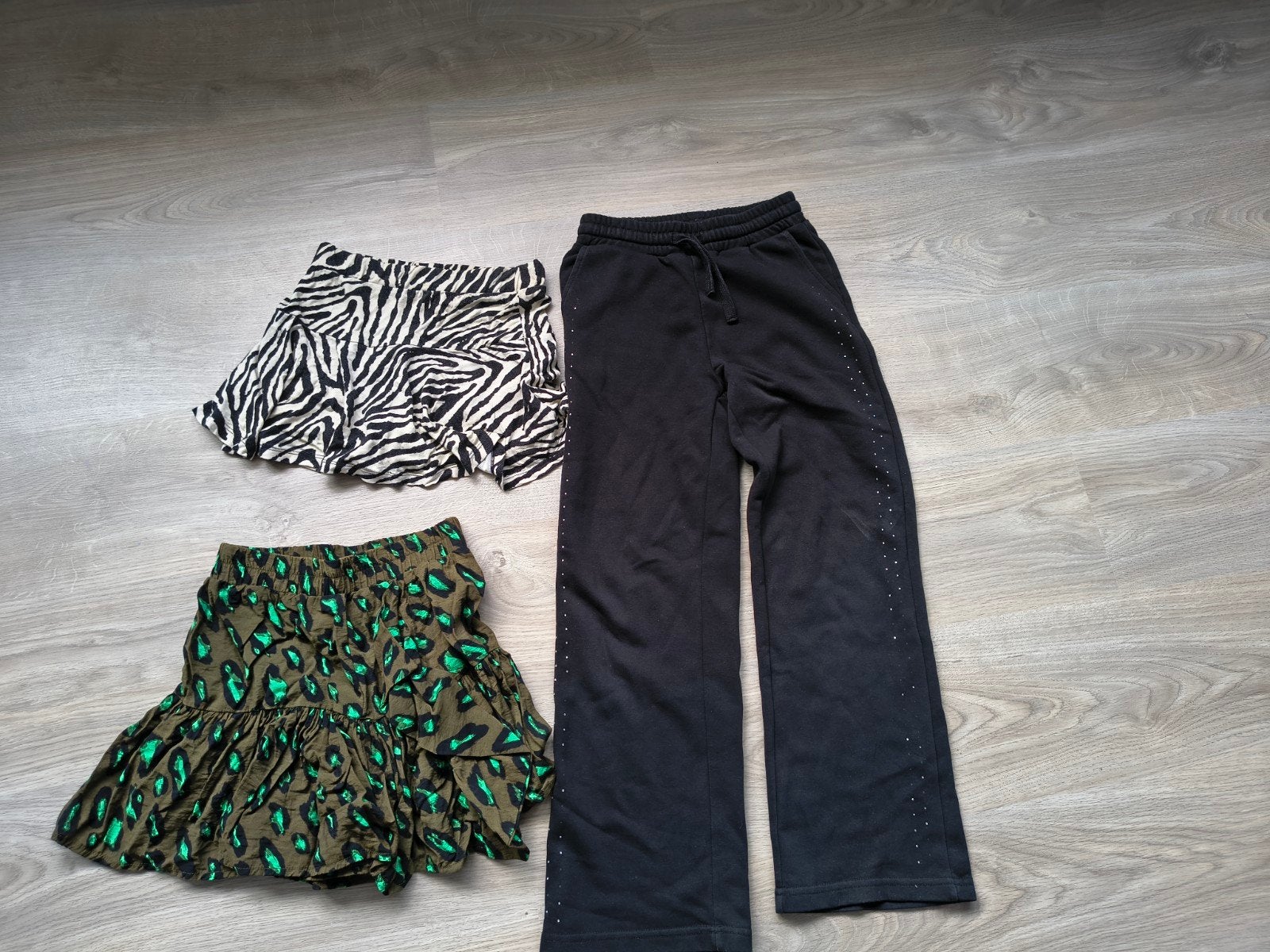 Broek en rokjes maat 134/140, Ophalen of Verzenden, Gebruikt, Meisje, Setje