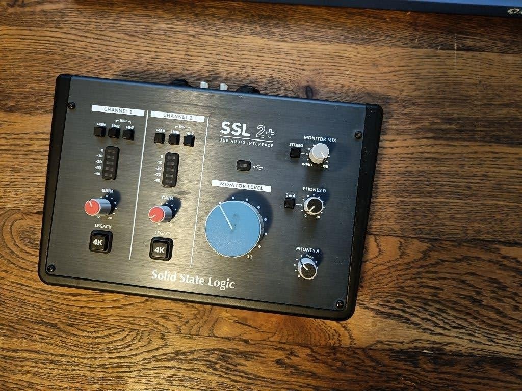 Solid State Logic SSL 2+ USB Audio Interface, Muziek en Instrumenten, Mengpanelen, Ophalen of Verzenden, Gebruikt, Minder dan 5 kanalen