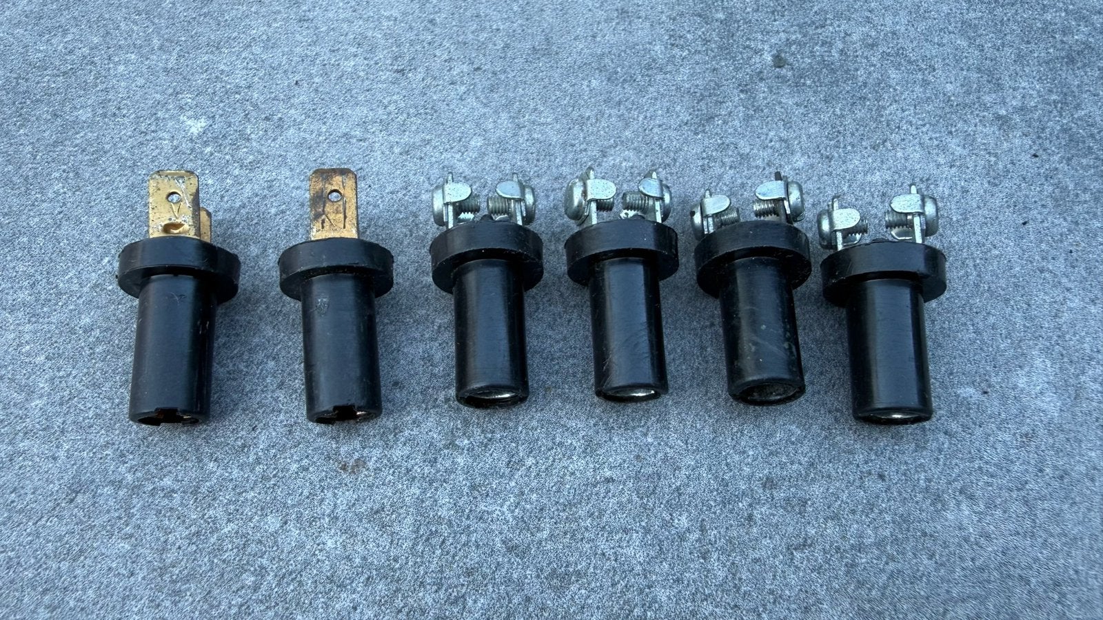 6 stuks NOS Kreidler cockpit fittingen, 9,5 mm diameter, Ophalen of Verzenden, Zo goed als nieuw