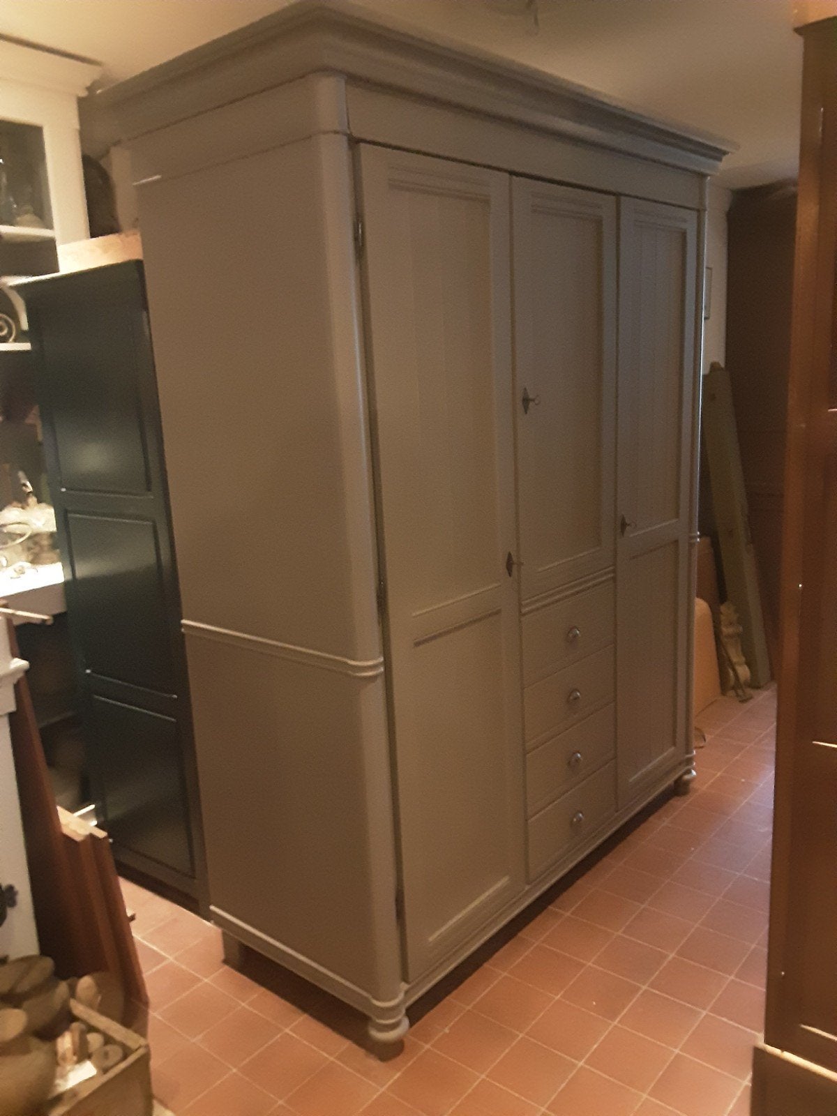 Brocante vintage  3 deurs kast kledingkast DEMONTABEL, Ophalen, Gebruikt, 150 tot 200 cm, 150 tot 200 cm
