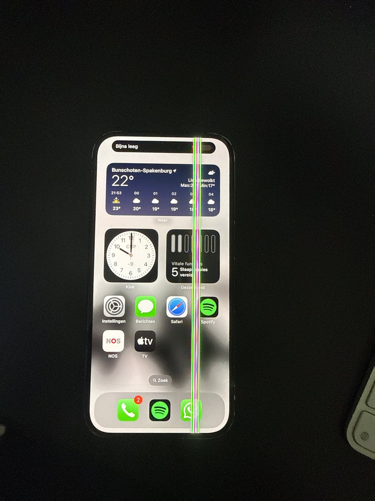 iPhone 15 met kapot scherm (/reparatie), Telecommunicatie, Ophalen, Niet werkend, IPhone 15