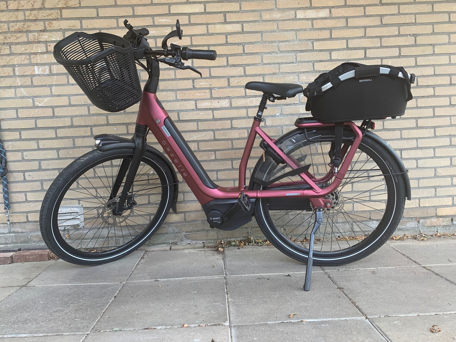 Gazelle Avignon C8 HMB – Bosch middenmotor – 500 Wh, 51 tot 55 cm, Ophalen, Zo goed als nieuw, Gazelle