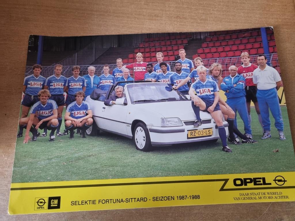 Elftal kaart Fortuna Sittard 1987/1988 reclamekaart OPEL, Ophalen of Verzenden, Plaatje