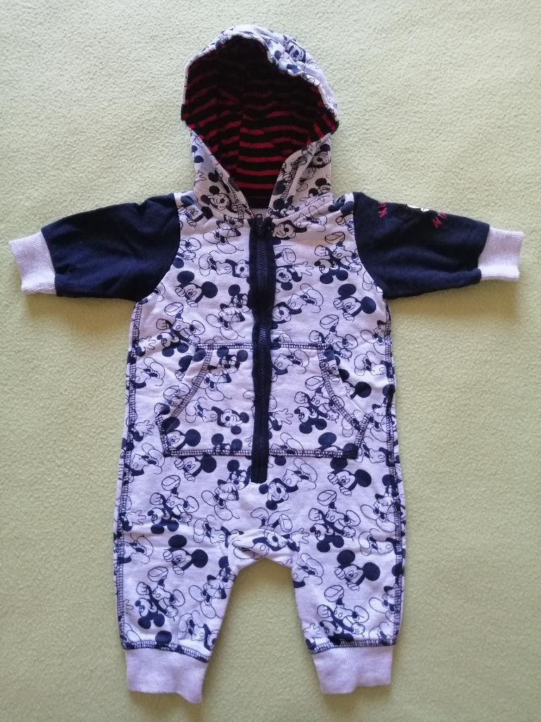 Baby kruippakje met kap, Lichtgrijs/Mickey Mouse. Maat: 62, Ophalen of Verzenden, Zo goed als nieuw, Jongetje, Pakje