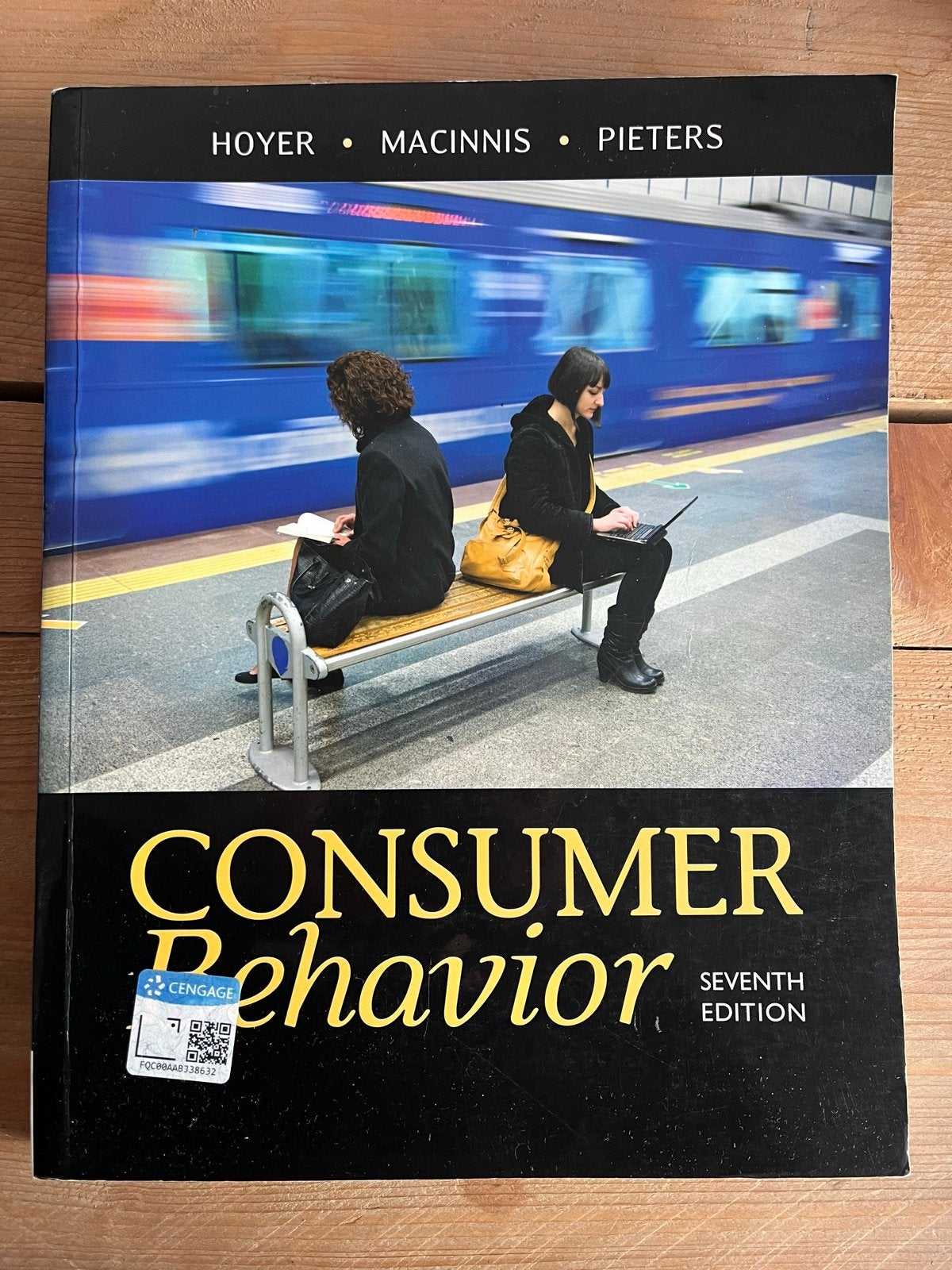 Consumer Behavior - Zevende Editie (Hoyer, MacInnis, Pieters, Boeken, Ophalen of Verzenden, Gamma, Gelezen, WO