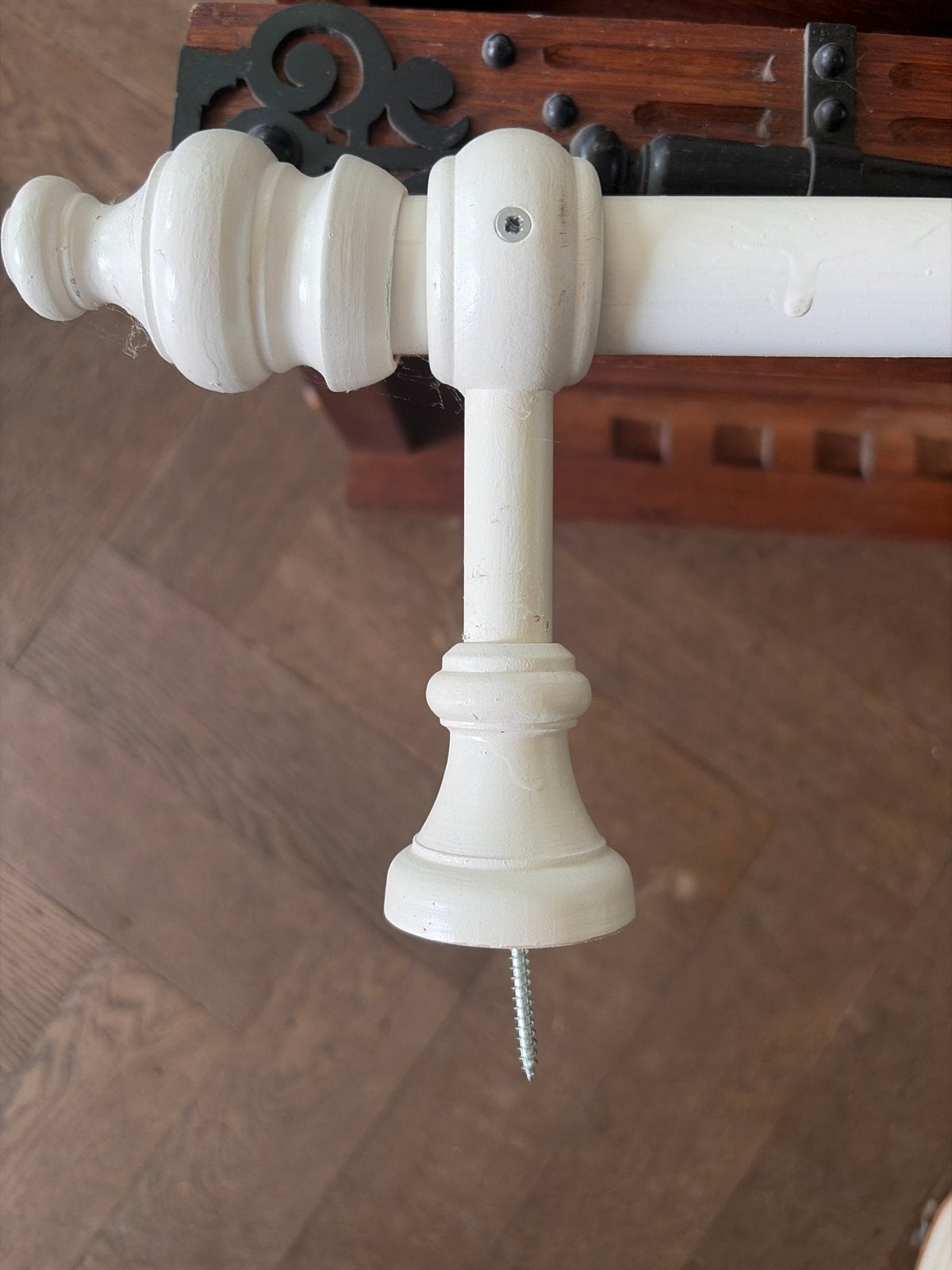 Witte gordijnroede met ringen en sierknoppen, Huis en Inrichting, Ophalen, Met ringen, Gebruikt, Wit