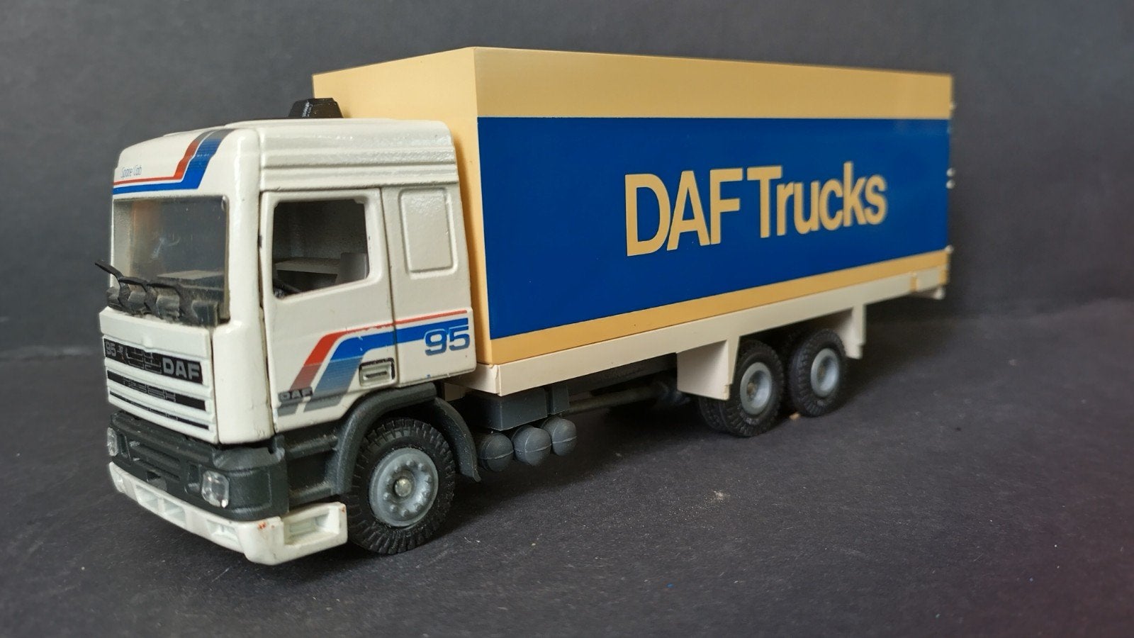 Daf 95 Bakwagen 1:50 Tekno Pol, Verzenden, ., Tekno, Zo goed als nieuw