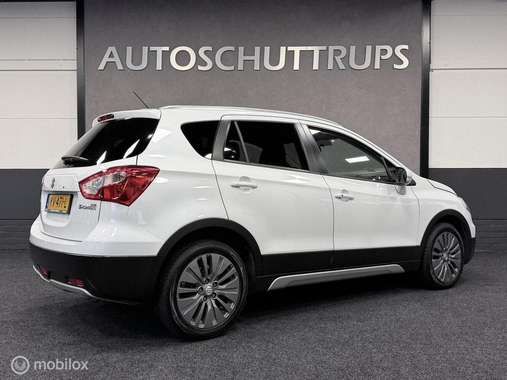 Suzuki SX4 S-Cross 1.6 Exclusive CLIMA / CRUISE / KEYLESS /, Voorwielaandrijving, Gebruikt, Euro 6, 4 cilinders