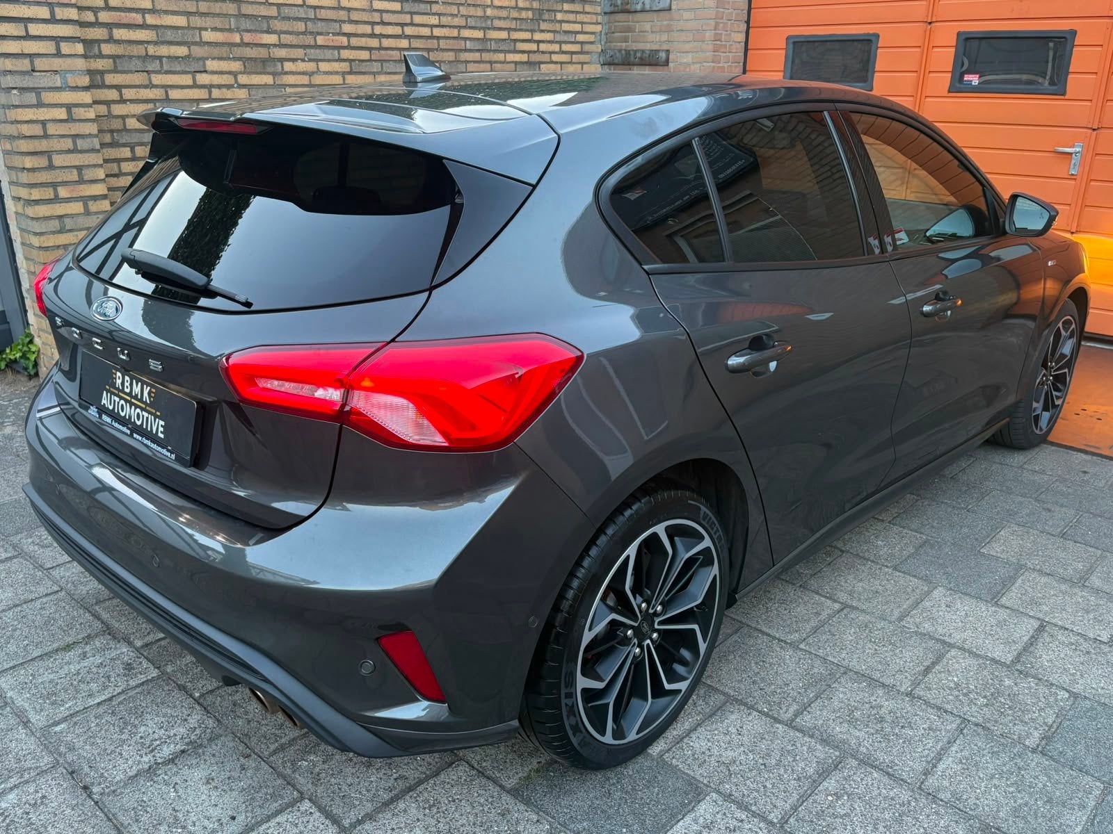Ford Focus 1.5 EcoBoost ST Line Business |182PK, Stof, Zwart, Lichtsensor, Bedrijf