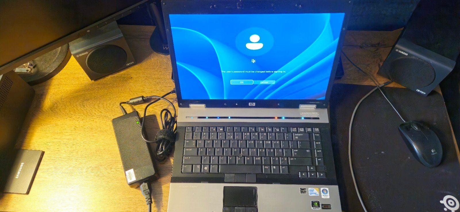 Hp elitebook laptop, Ophalen, 2 tot 3 Ghz, 15 inch, Zo goed als nieuw