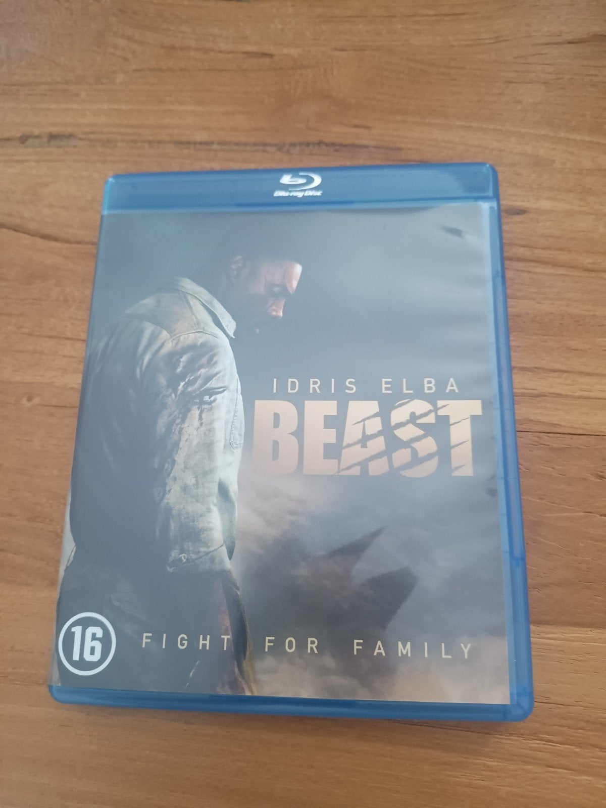 Beast - Blu-ray, Ophalen of Verzenden, Zo goed als nieuw