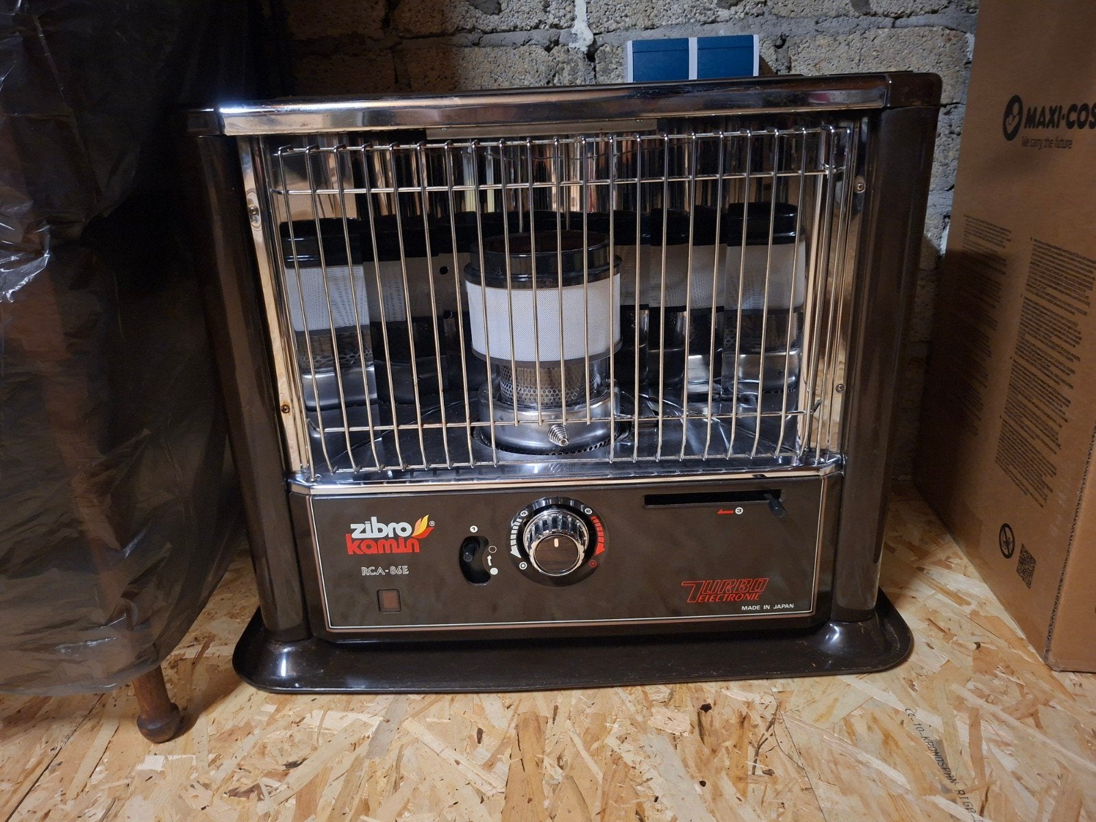 zibro kamin rca-86e petroleumkachel, Huis en Inrichting, Kachels, Ophalen, Overige brandstoffen, Petroleumkachel, Zo goed als nieuw