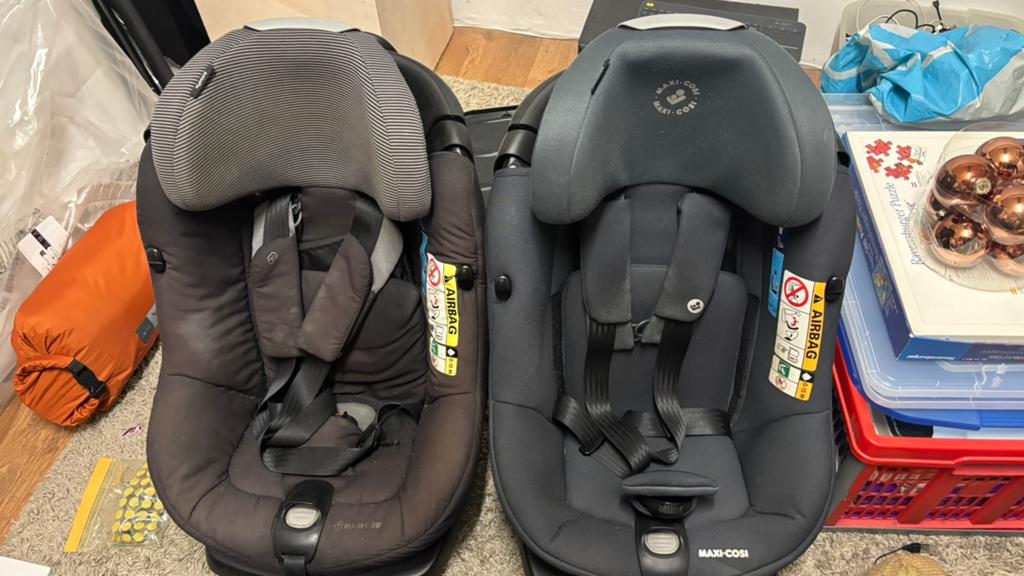 2x Maxi-Cosi Axissfit I-size draaibare autostoelen, Ophalen, Autogordel, 9 t/m 18 kg, Zo goed als nieuw