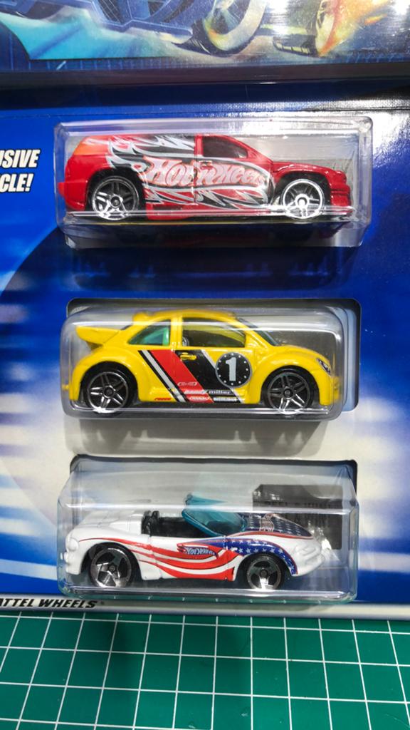 13 Hot Wheels bleu book serie vw new beetle Hotwheels VAVB, Ophalen of Verzenden, Nieuw, Auto