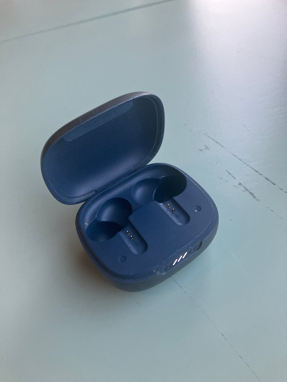JBL Live Pro 2 oplaadcase (zonder oordopjes), Audio, Tv en Foto, Koptelefoons, Gebruikt, JBL, Draadloos opladen, Ophalen of Verzenden