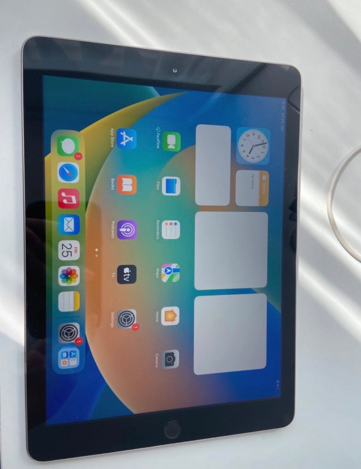 iPad 5 (2017) Spacegrijs 32GB - Zo goed als nieuw, 9 inch, 32 GB, Apple iPad, Ophalen of Verzenden
