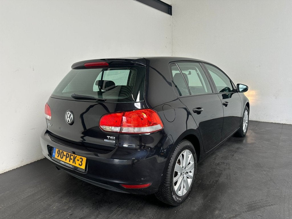 Volkswagen Golf 1.2 TSI Tour II BlueMotion (bj 2011), Voorwielaandrijving, Euro 5, Gebruikt, 4 cilinders