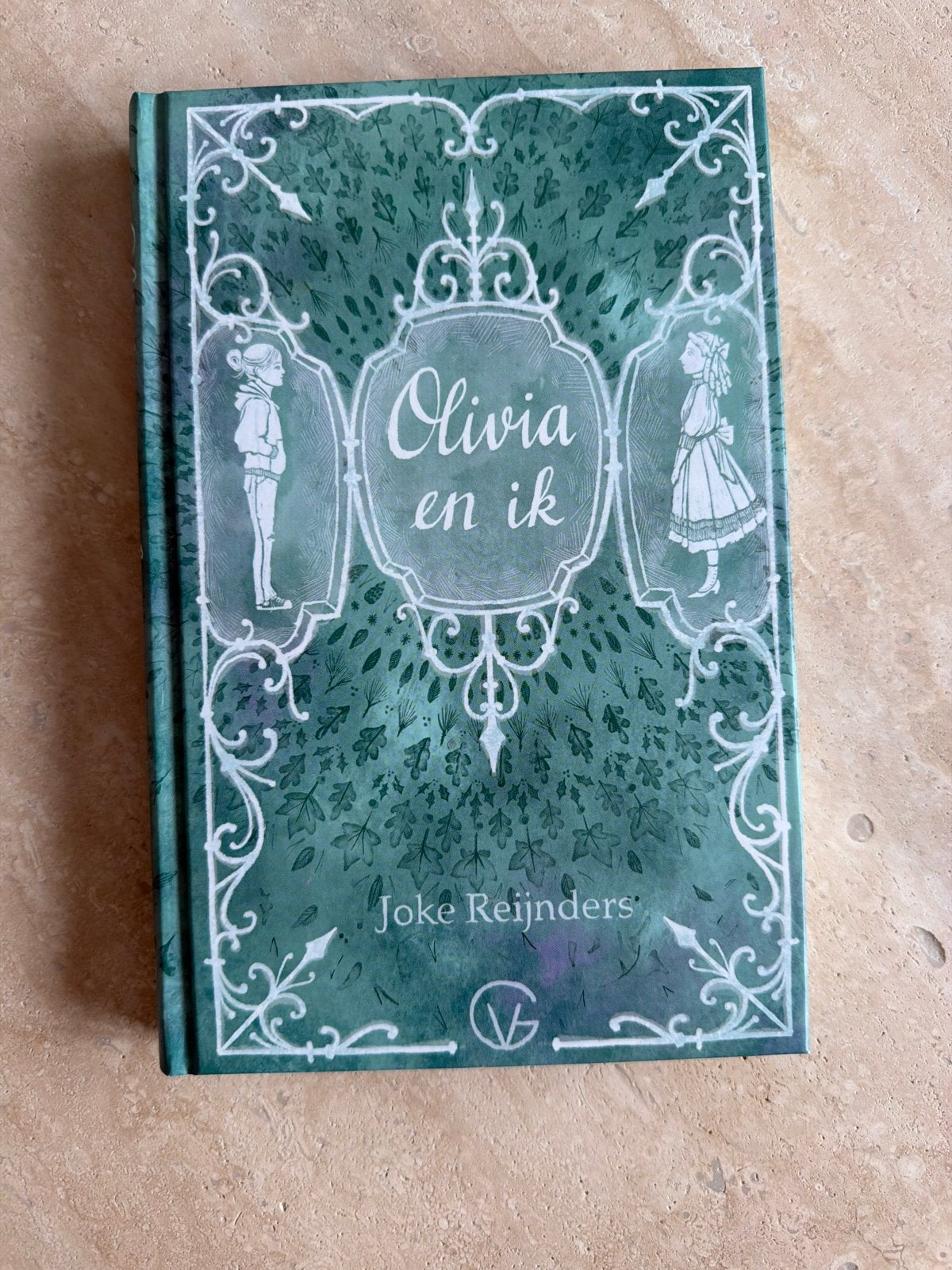 Olivia en ik - Joke Reijnders (Hardcover), Ophalen of Verzenden, Zo goed als nieuw, Fictie