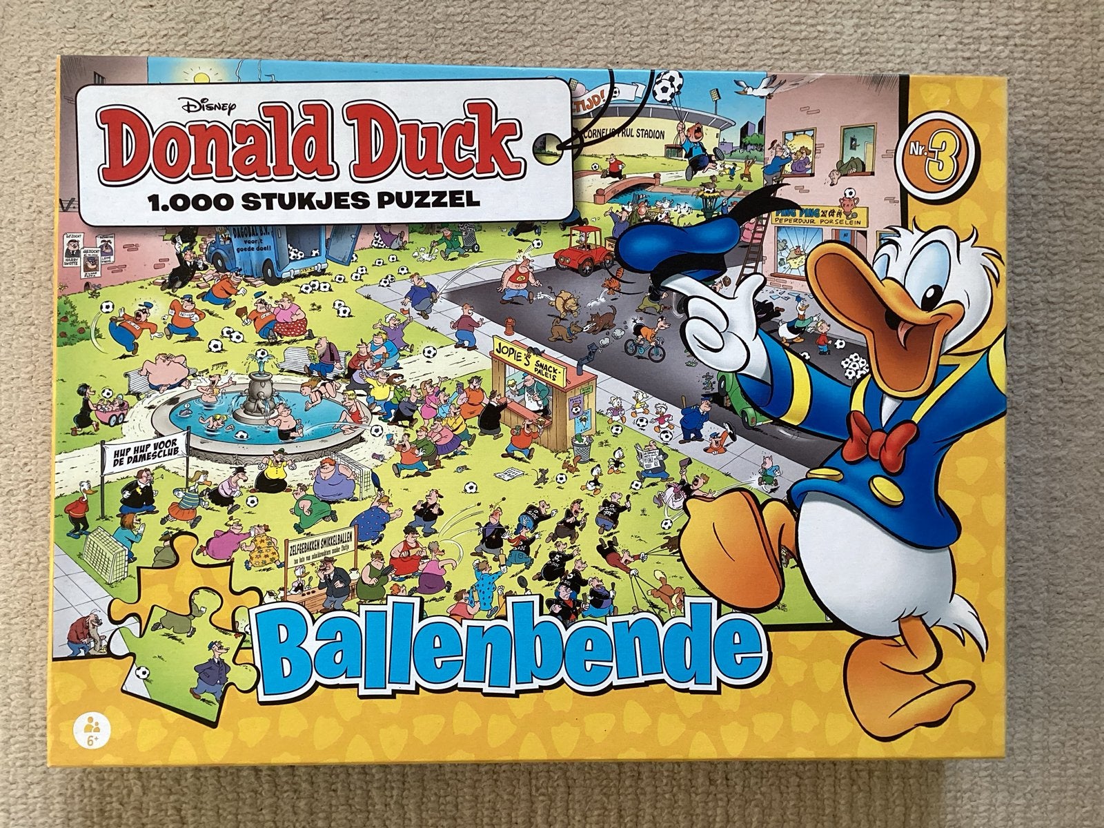 Donald Duck Puzzel Ballenbende 1000 stukjes, Ophalen of Verzenden, 500 t/m 1500 stukjes, Gebruikt, Legpuzzel