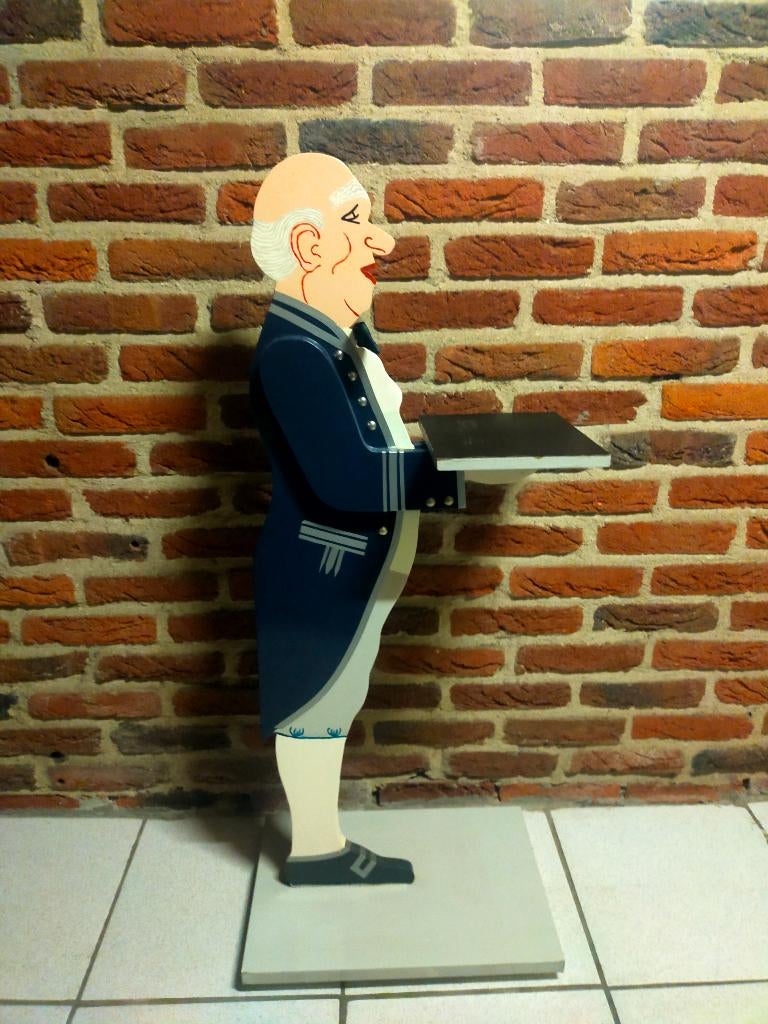 Houte Butler, Ophalen, Zo goed als nieuw