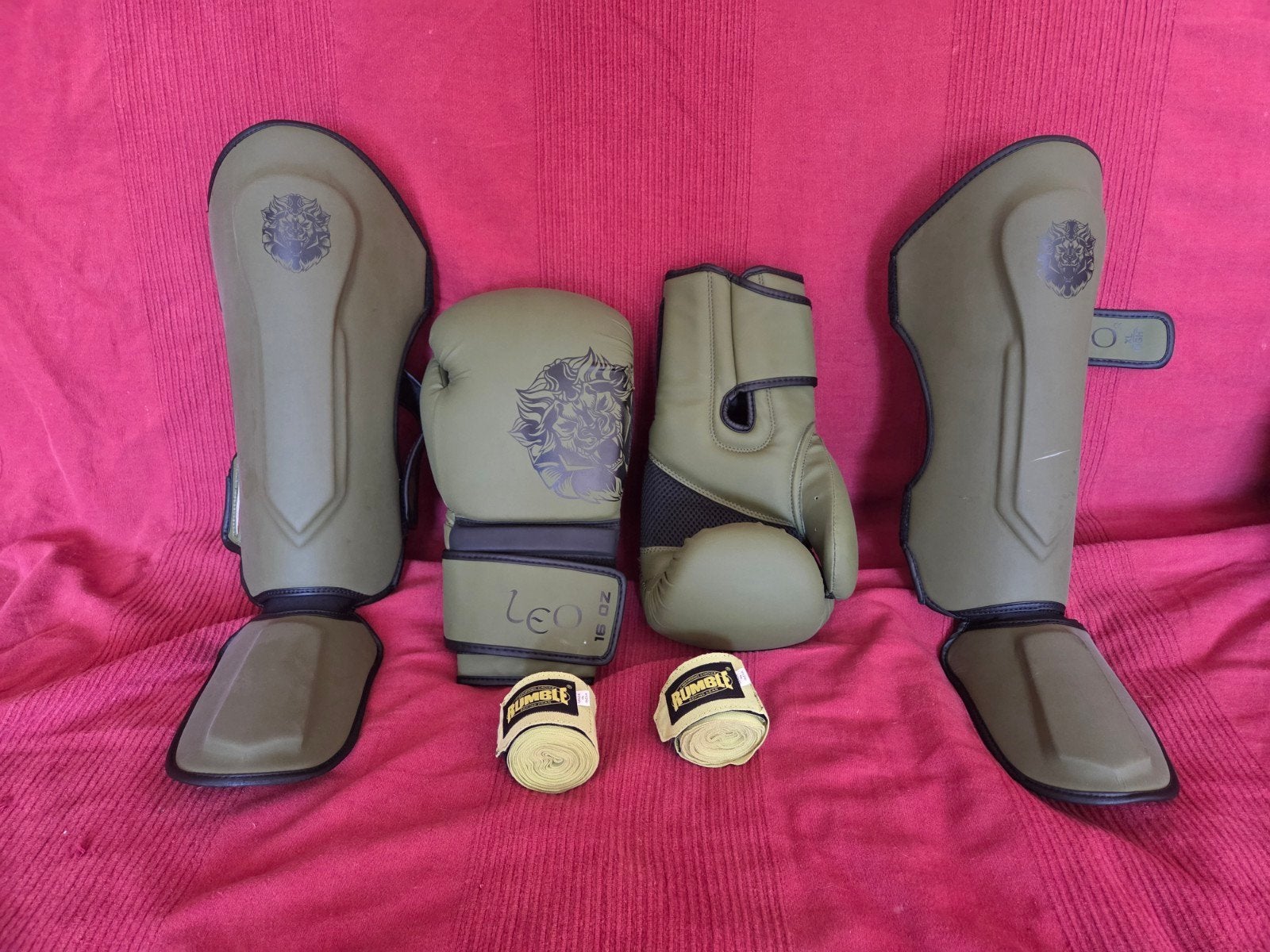 kickboks set, Overige, Ophalen of Verzenden, Zo goed als nieuw, Vechtsportmateriaal