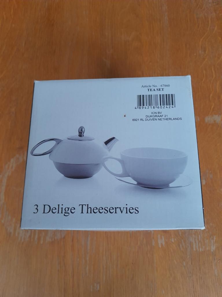 Drie delig theeservies, Ophalen of Verzenden, Nieuw, Overige stijlen, Kop(pen) en/of Schotel(s)