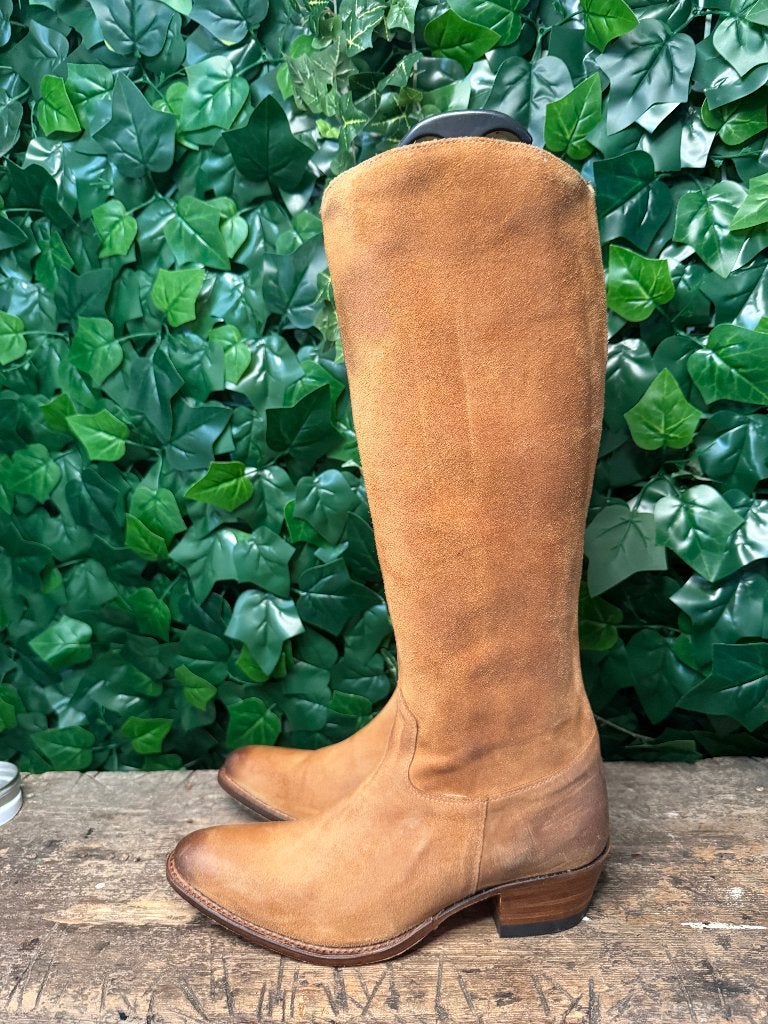 prachtige aparte laarzen van Sendra maat 42, Kleding | Dames, Schoenen, Bruin, Nieuw, Ophalen of Verzenden, Sendra